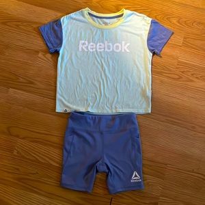 REEBOK T-Shirt & Yoga Shorts Set